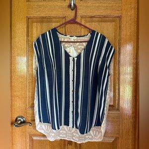 NWT Mystree Top